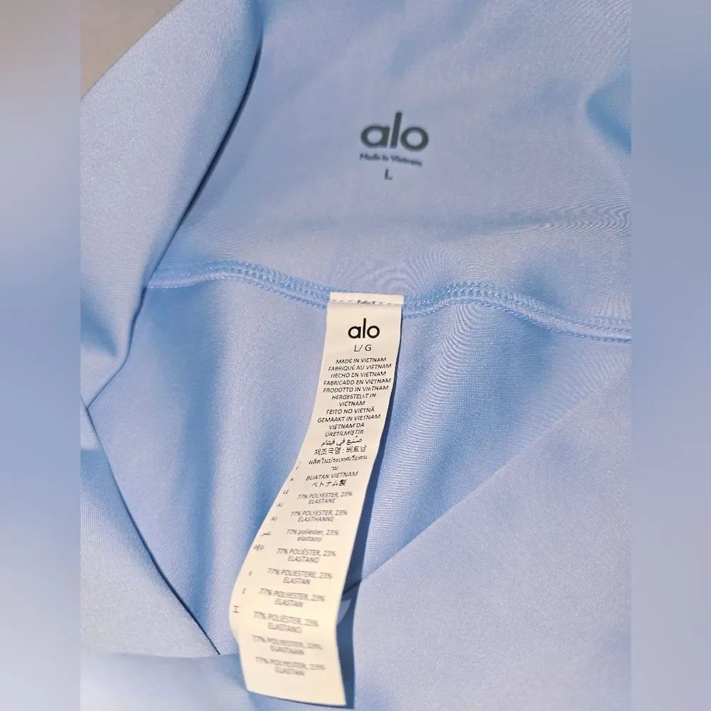 ALO Yoga sleek stylish